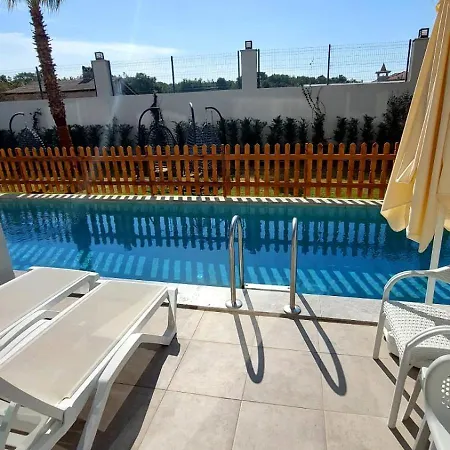 Ξενοδοχείο Moon Palace 5*