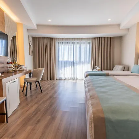 Moon Palace 5*