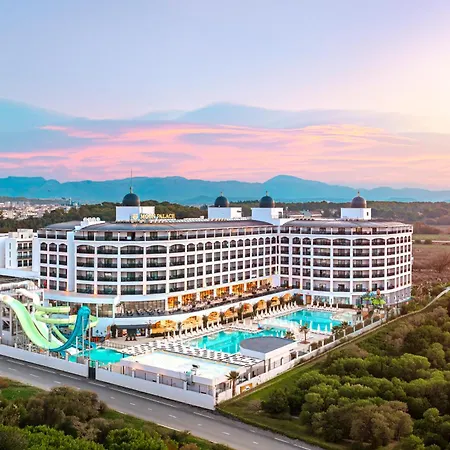 Moon Palace Hotel