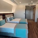 Moon Palace Hotel