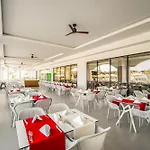 Hotel Moon Palace 5*