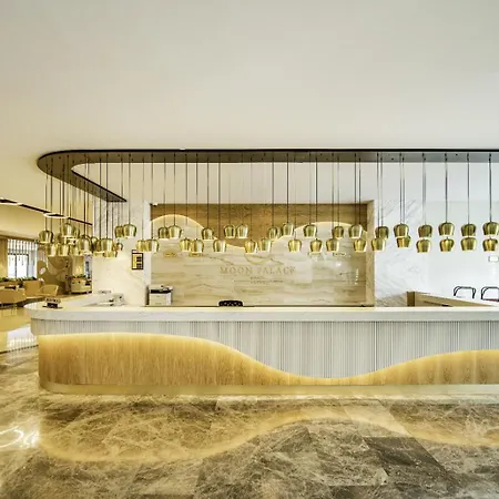 Moon Palace Side