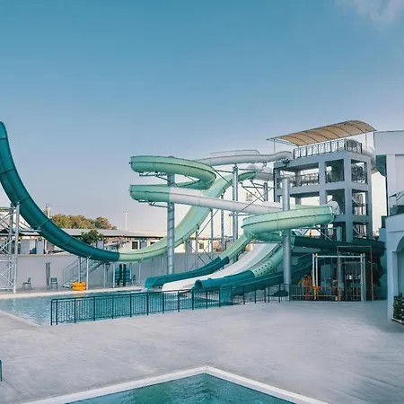 Hotel Moon Palace 5*