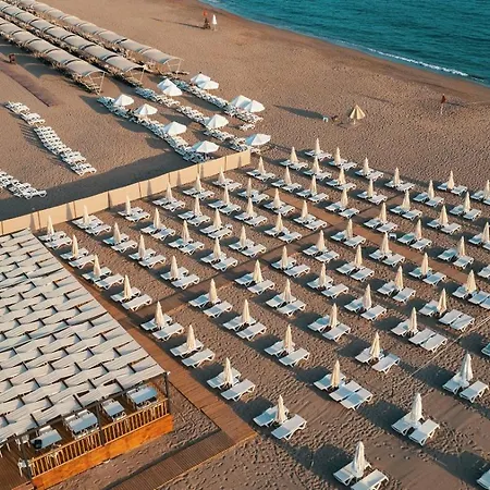 Hotel Moon Palace Side