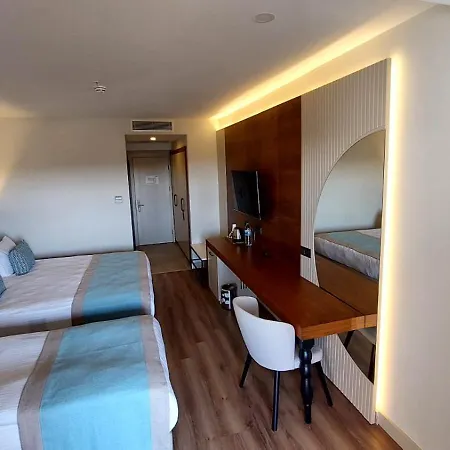 Hotel Moon Palace Side