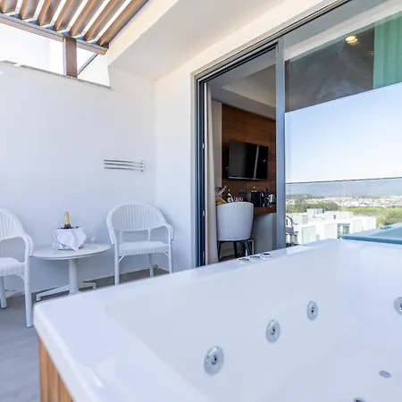 Moon Palace Hotel Side