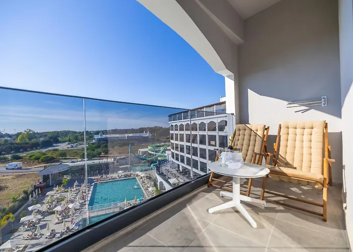 Hotel Moon Palace 5*