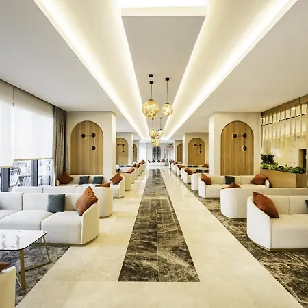 Hotel Moon Palace Side