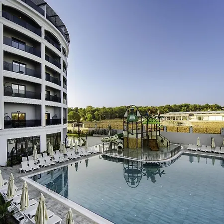 Moon Palace Hotel